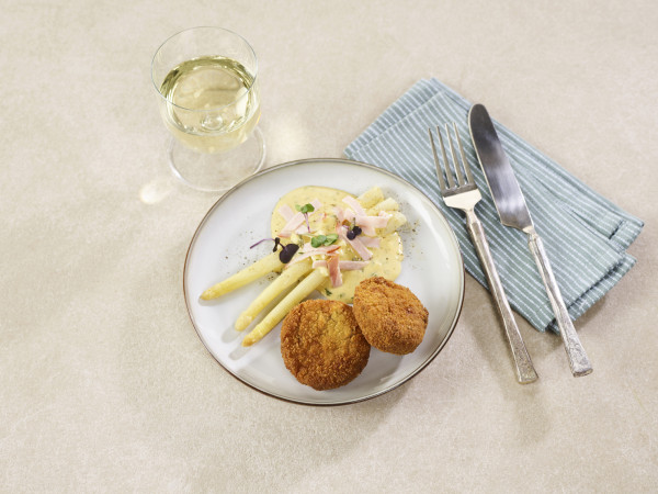 Kroketten met witte asperges & Breydelham